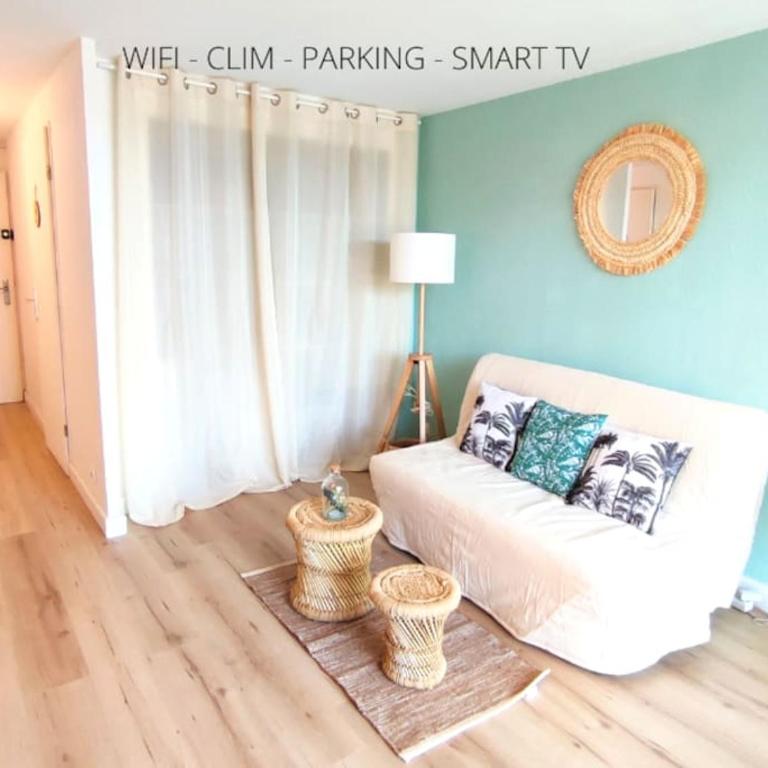 L'Escapade : Charmant T2 -Parking gratuit, piscine, wifi, clim - Appartement 1 Chambre - 1