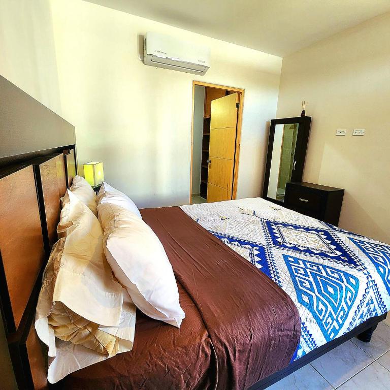 Bahia del tezal 202b: 2BR/2BT Condo, Big pool, 5 minutes walk to Beach! - Apartamento de 2 dormitorios - 16