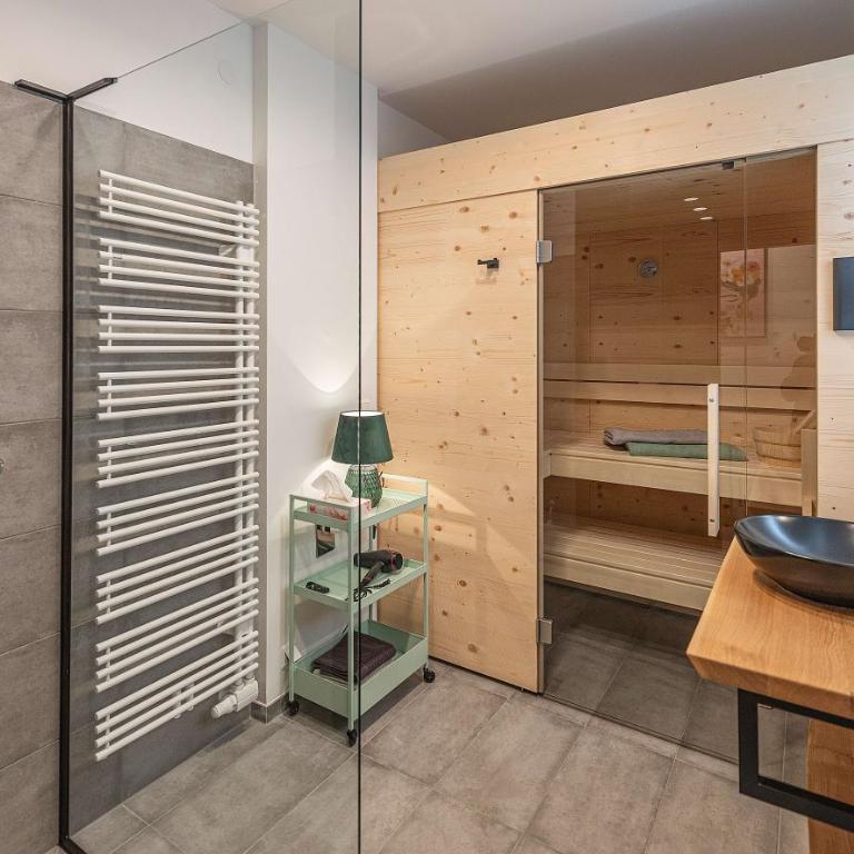 Seepanorama Apartments am Grundlsee - Your Austrian Home - Apartment mit 2 Schlafzimmern - 3
