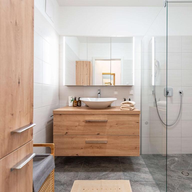 Seepanorama Apartments am Grundlsee - Your Austrian Home - Apartment mit 1 Schlafzimmer - 5