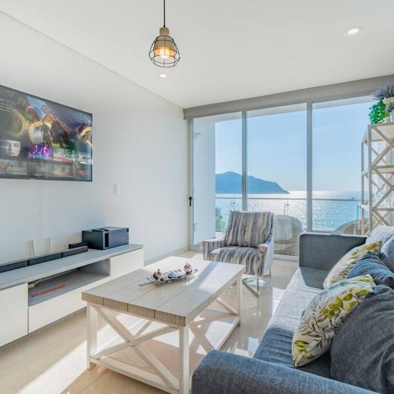 Lujoso Depa al Pie de la Playa Camino al Mar - Two-Bedroom Apartment - 1