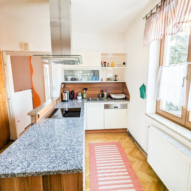 110m2 apartment in Graz-Saint Peter - free parking - Apartment mit 2 Schlafzimmern - 4