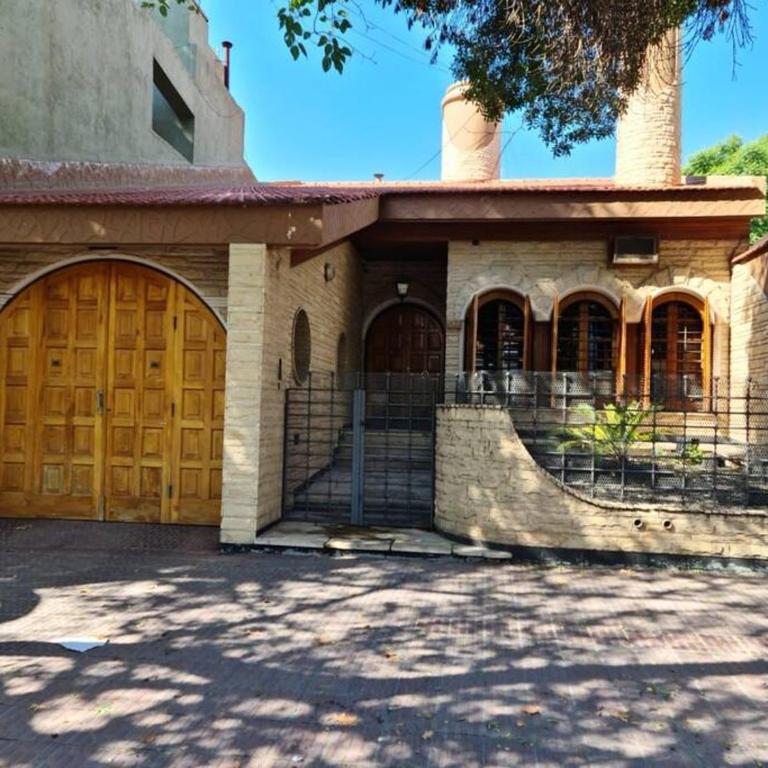 Agradable casa en el corazón de Mendoza. - Villa - 1