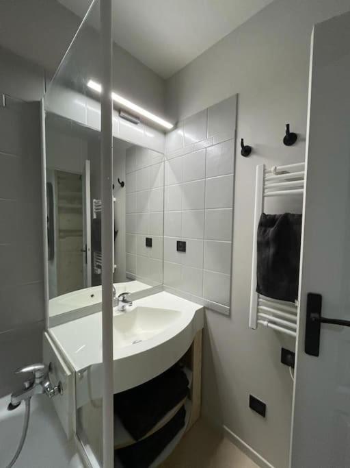 f2 28 m2 n°405 5 personnes ski au pied/piscine - Appartement 1 Chambre - 7