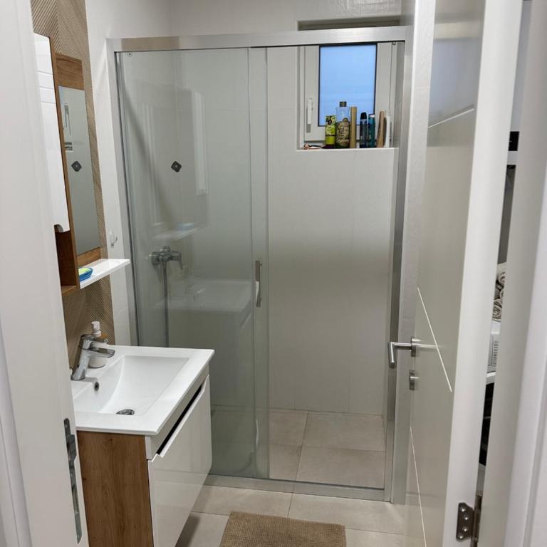 Plava Zvezda 1 - Apartman sa 3 Spavaće Sobe - 12