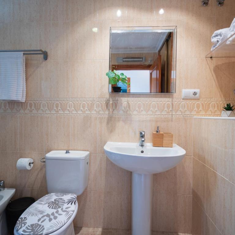 Ático de lujo en primera línea 2 balcones con vistas al mar, Vera Playa - Apartamento de 2 dormitorios - 15