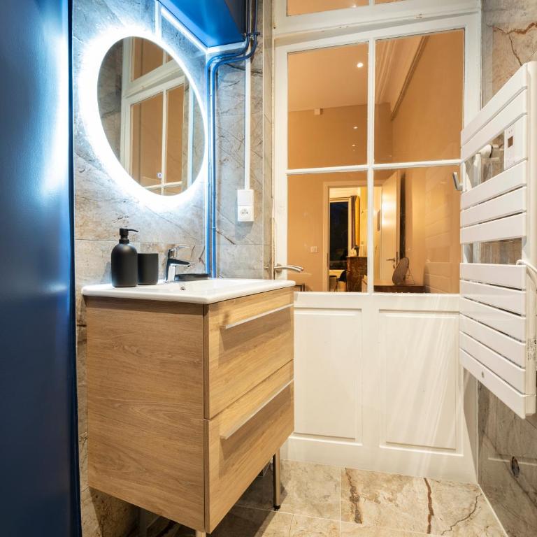 Une Romance au bord de l’eau (en hyper-centre) - Appartement 1 Chambre - 21
