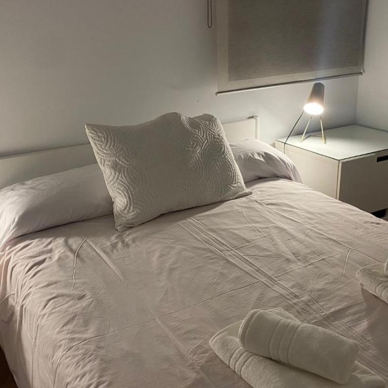DUPLEX JUNTO AL PUENTE ROMANO con GRAN TERRAZA y PARKING PRIVADO - Apartamento de 3 dormitorios - 56