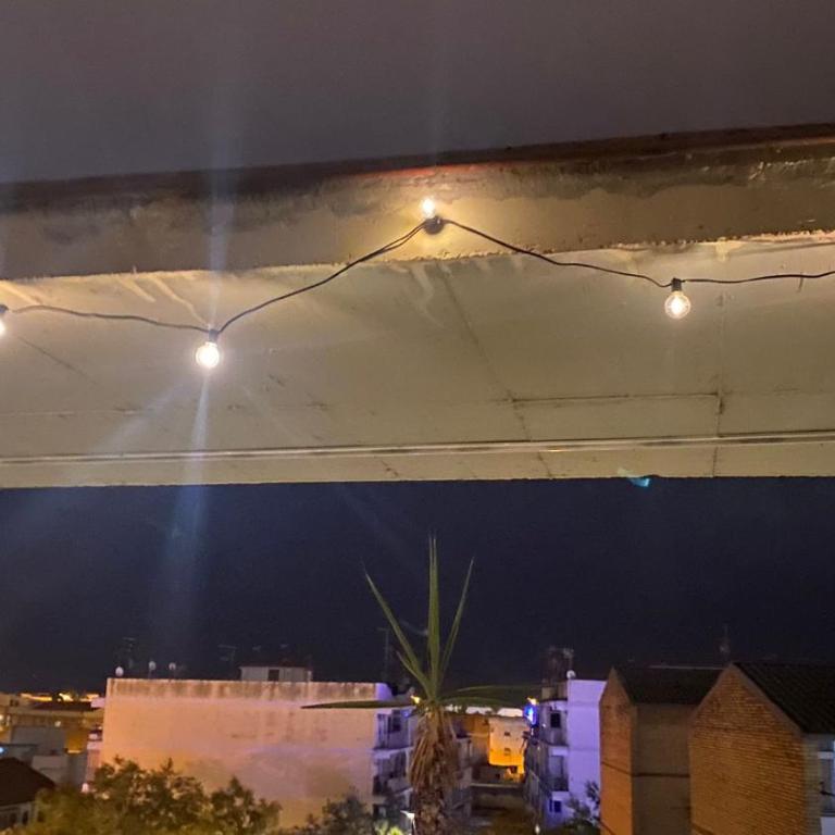 DUPLEX JUNTO AL PUENTE ROMANO con GRAN TERRAZA y PARKING PRIVADO - Apartamento de 3 dormitorios - 55