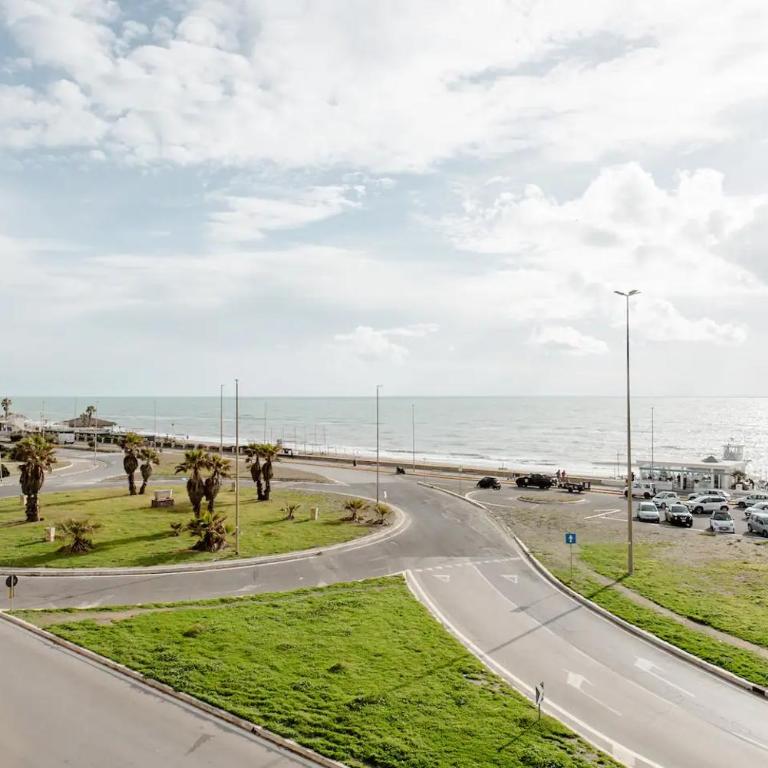 Seafront Penthouse - Appartamento con 2 Camere da Letto - 2