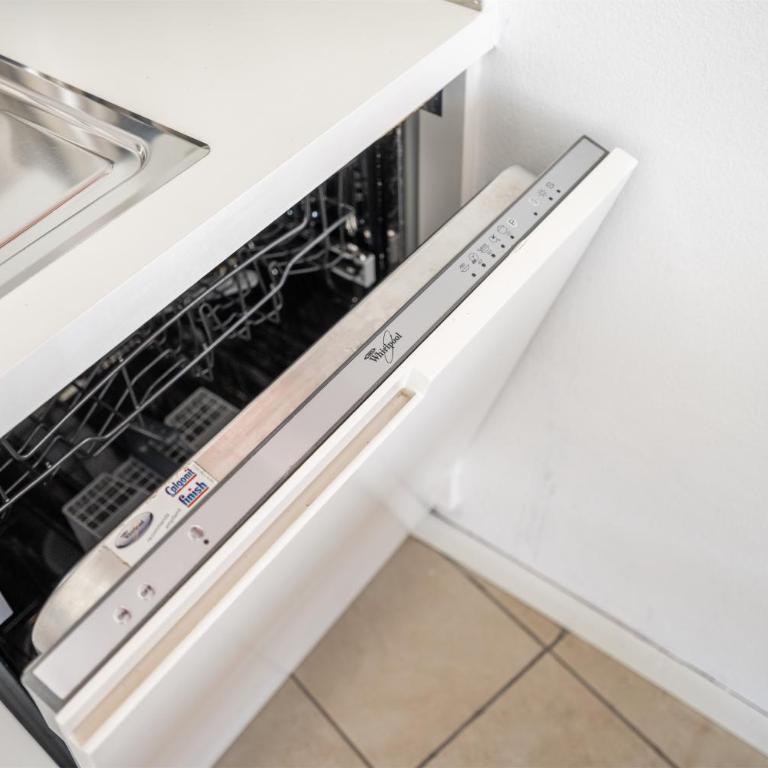 Garda App - Chiara - One-Bedroom Apartment with Terrace - 10