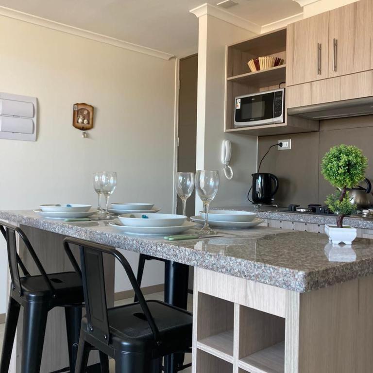 Hermoso departamento nuevo con todas las comodidades - Three-Bedroom Apartment - 3