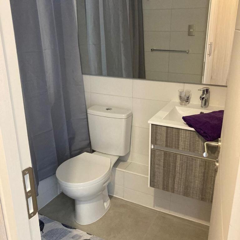 Hermoso departamento nuevo con todas las comodidades - Three-Bedroom Apartment - 6