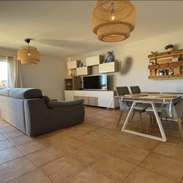Casa Lunamar - Two-Bedroom Apartment - 13
