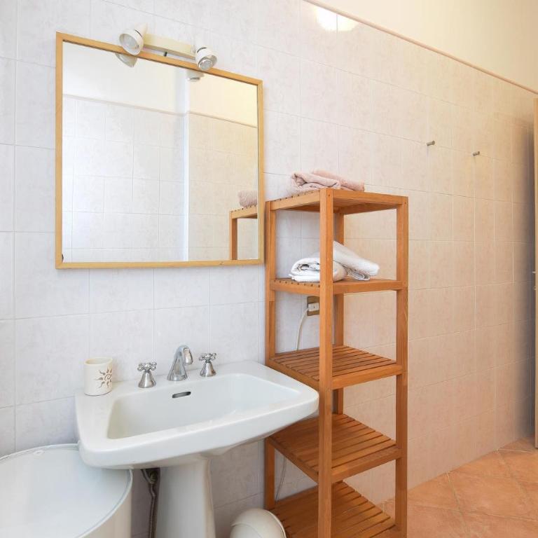 Lovely Apartment In Stresa With Wifi - Appartamento - 16