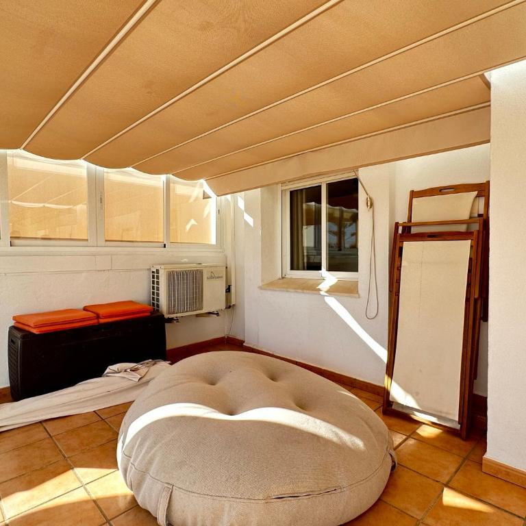 2 bed Penthouse with Sea View - Apartamento de 2 dormitorios - 77