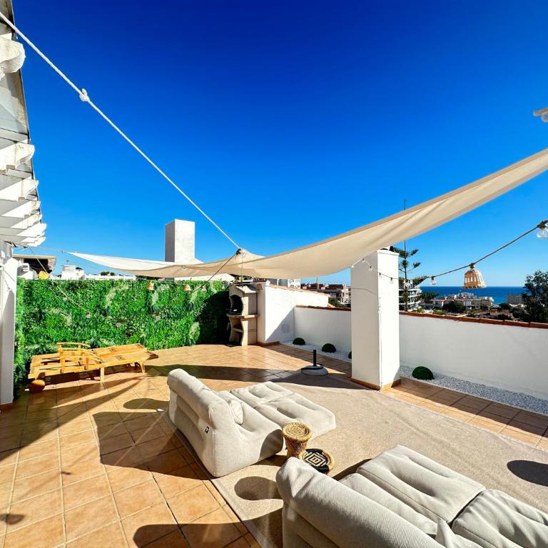 2 bed Penthouse with Sea View - Apartamento de 2 dormitorios - 80