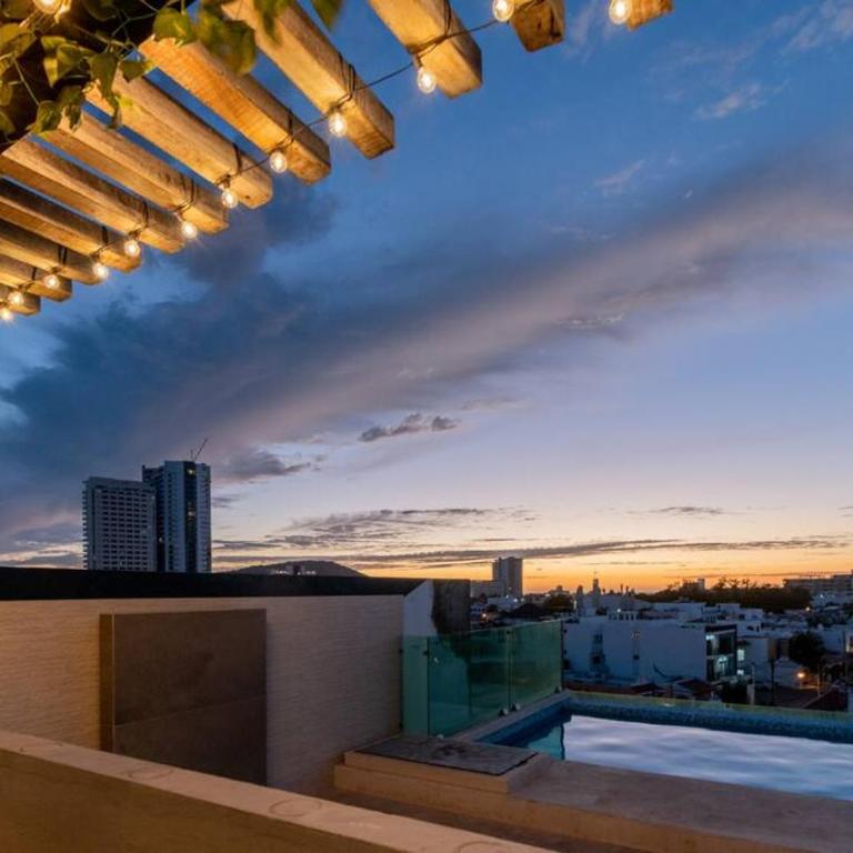 Penthouse Con Terraza en Zona Dorada - Two-Bedroom Apartment - 10