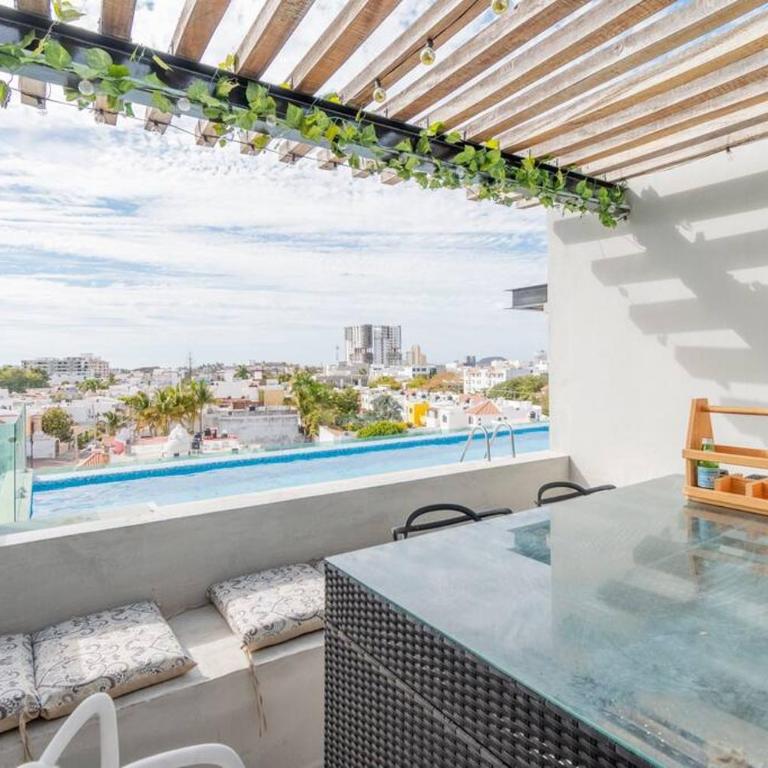 Penthouse Con Terraza en Zona Dorada - Two-Bedroom Apartment - 11