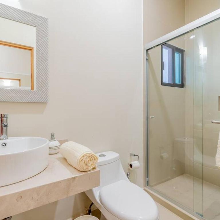 Penthouse Con Terraza en Zona Dorada - Two-Bedroom Apartment - 21