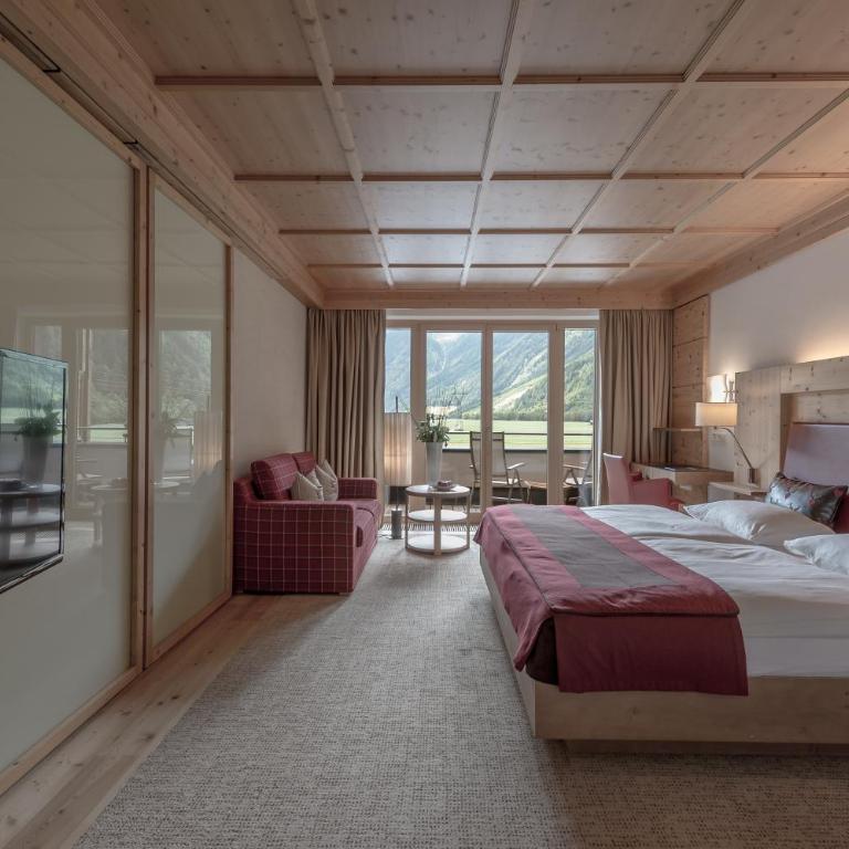 Aqua Dome 4 Sterne Superior Hotel & Tirol Therme Längenfeld - Doppelzimmer mit Zugang zur Therme und Spa - 2