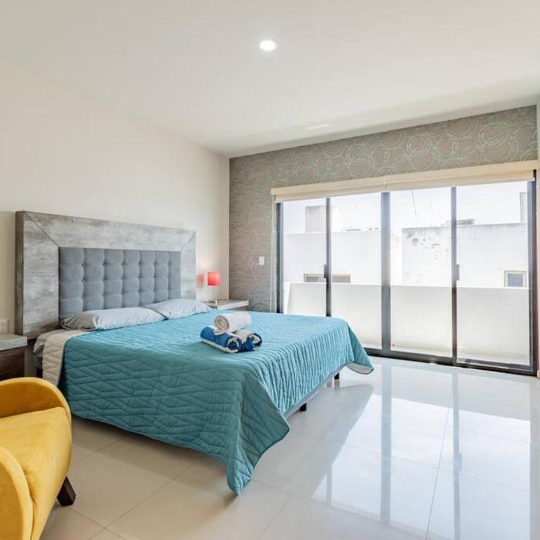 Lujoso Condominio Tiburon a 3 Cuadras de la Playa - Two-Bedroom Apartment - 8