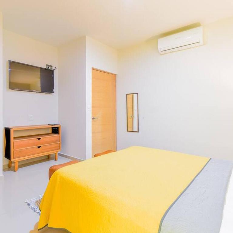 Bonito condo Zona Dorada con Piscina y Cochera - Two-Bedroom Apartment - 3