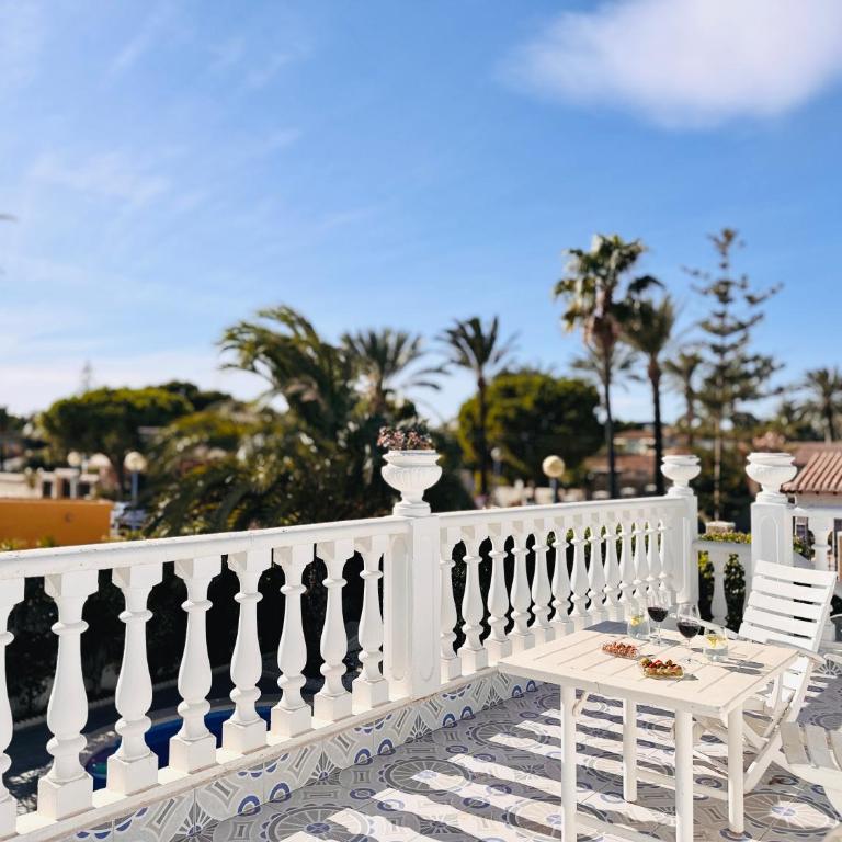 Sonnige Villa mit privatem Pool & Dachterrasse - Villa de 3 dormitorios - 28
