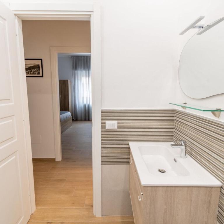 LE TRE CHIAVI Apartment - Double Room with Private External Bathroom - 14