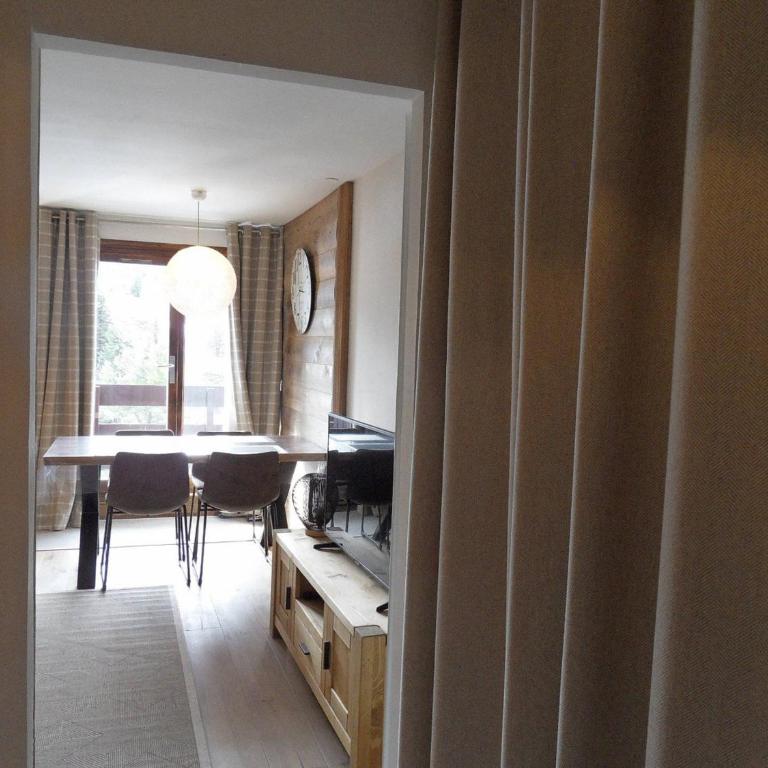 Appartement Pied des Pistes • 5 pers • Vue Pistes - Appartamento con 1 Camera da Letto - 6