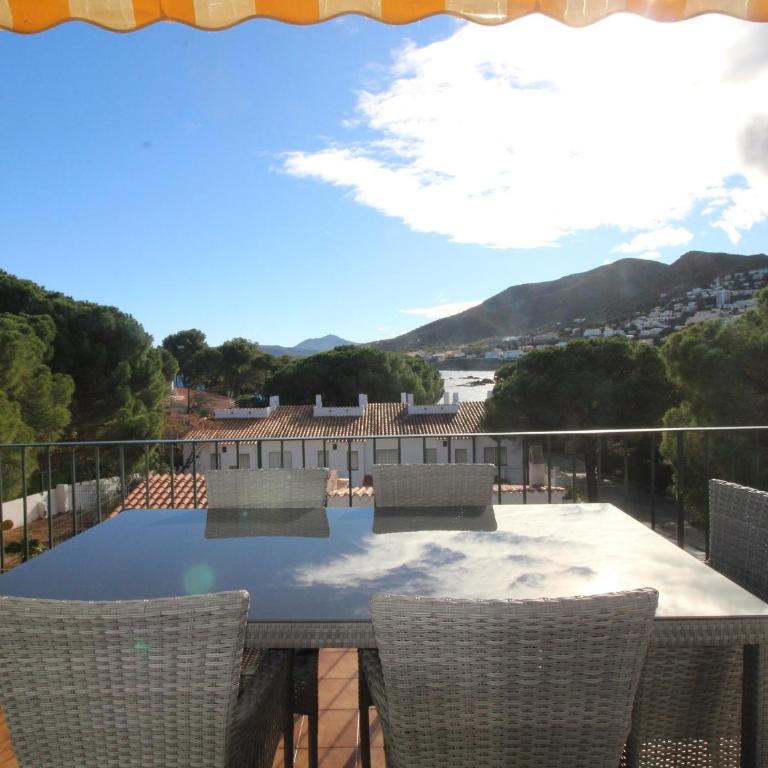 Apartamento renovado en La Farella cerca de la playa, aire acondicionado - ES-228-170 - Apartamento - 1