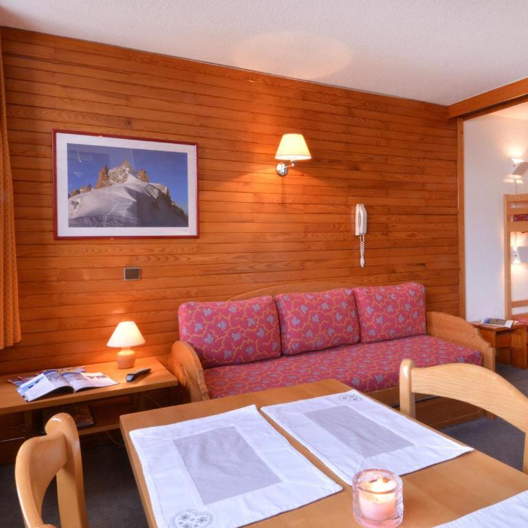 Studio confortable 2 étoiles, ski aux pieds, pour 4 personnes - Studio - 2