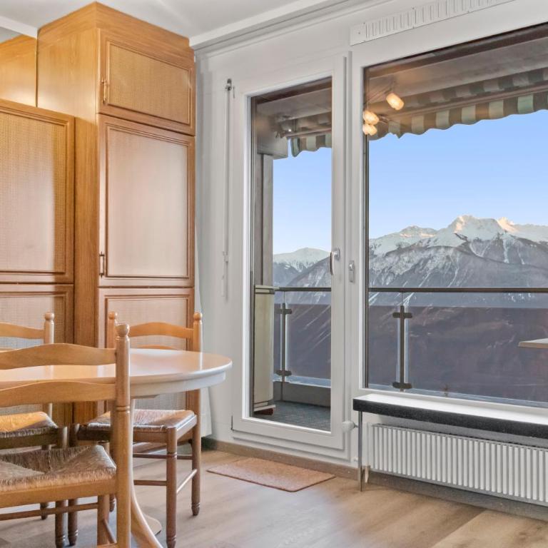 Logement avec vue époustouflante sur les montagnes - Appartement 1 Chambre - 25