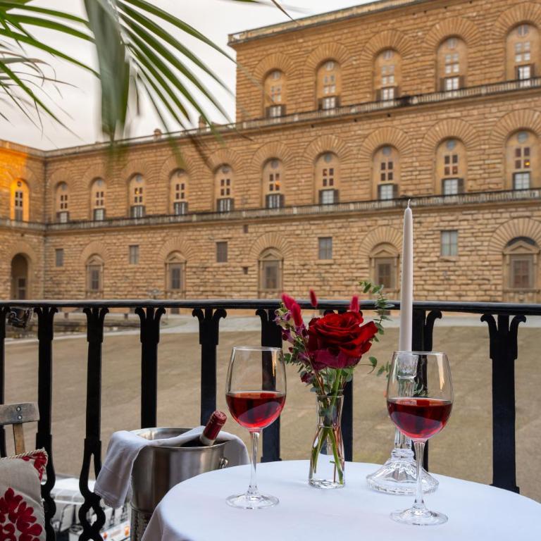 Piazza Pitti Palace - Residenza d'Epoca - Suite Imperial - 13