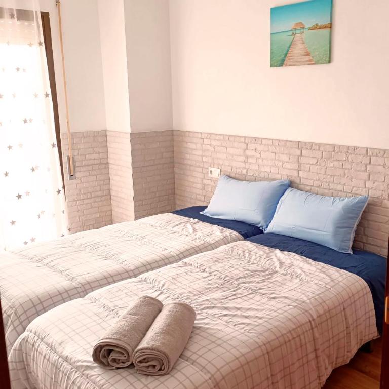 Blue Sky Montblanc - Swimming Pool & AC - One-Bedroom Apartment - 3