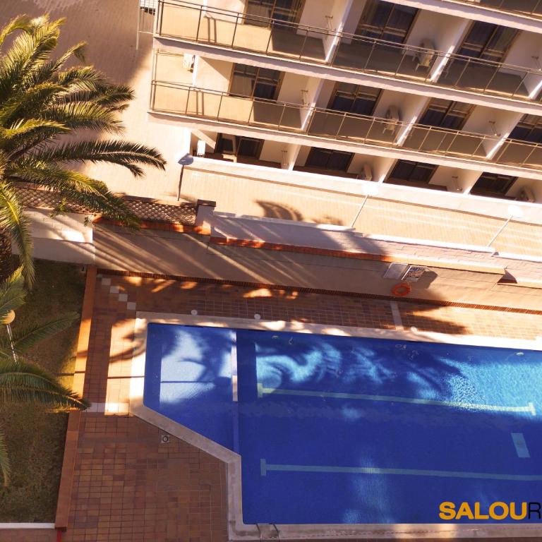 Blue Sky Montblanc - Swimming Pool & AC - One-Bedroom Apartment - 13