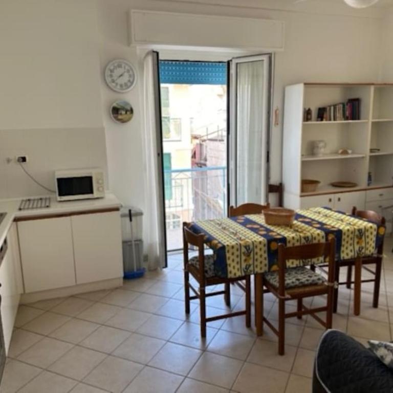 Casa Marina - MONEGLIA APARTMENTS - Appartamento con 2 Camere da Letto - 23