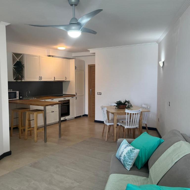 Casa Teri - La Concha - One-Bedroom Apartment - 4