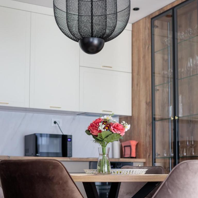 DONNER LUXURY APARTMAN - Two-Bedroom Apartment - 19