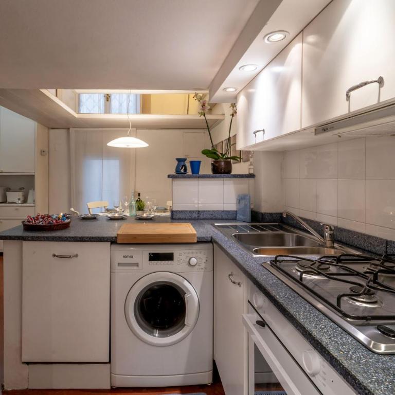 Le volte air conditioned loft - Two-Bedroom Apartment - 15
