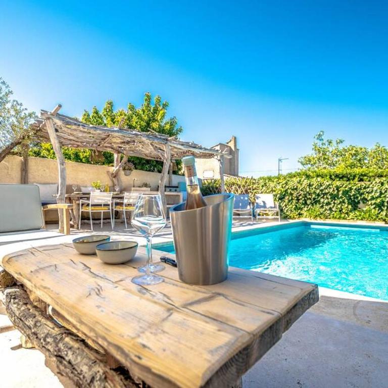 Villa La Bastide l Authentic & Pool l Shellter Rentals - Haus mit 2 Schlafzimmern - 17