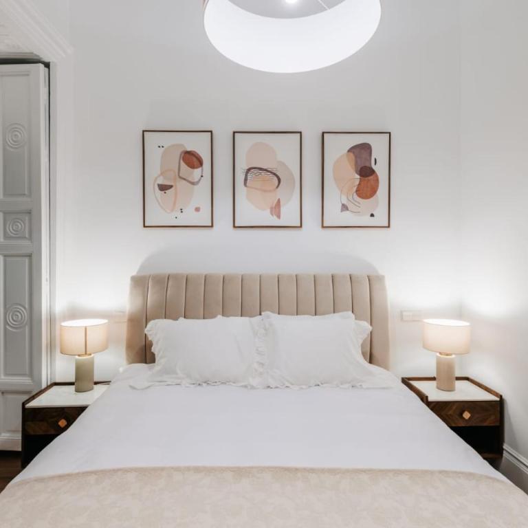 Stunning Apartment near Gran Via Metro - One-Bedroom Apartment with Gallery - 17