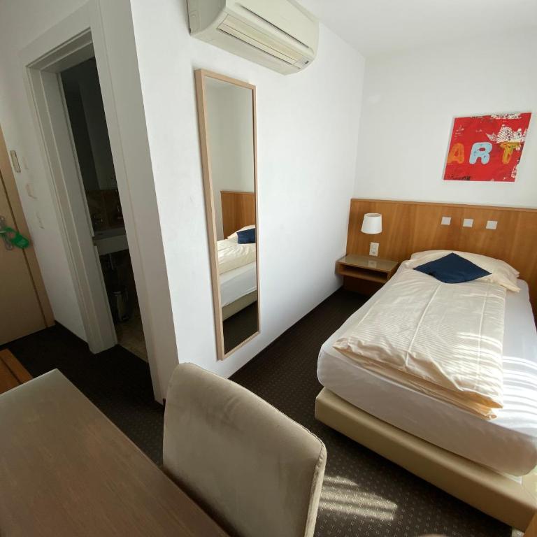 Businesshotel Lux - Einzelzimmer - 5