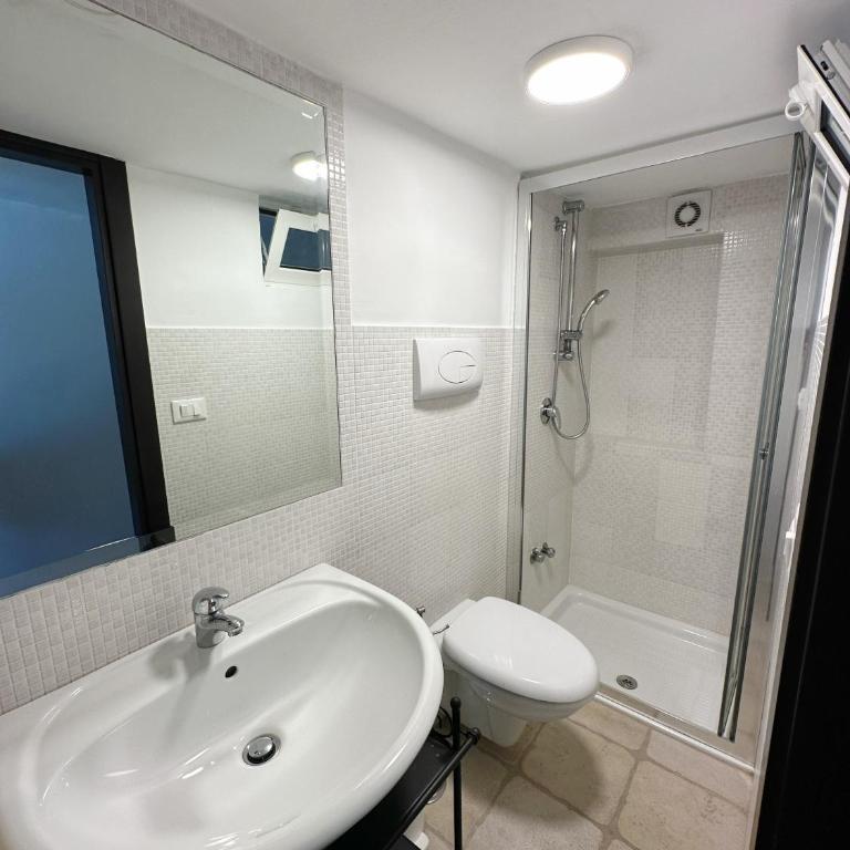 Angolo Vista Mare - Casa con 2 Camere da Letto - 13