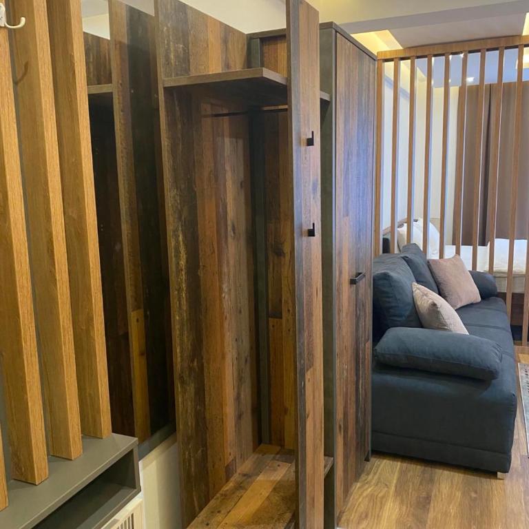 VortexLux - Apartment with Balcony - 35