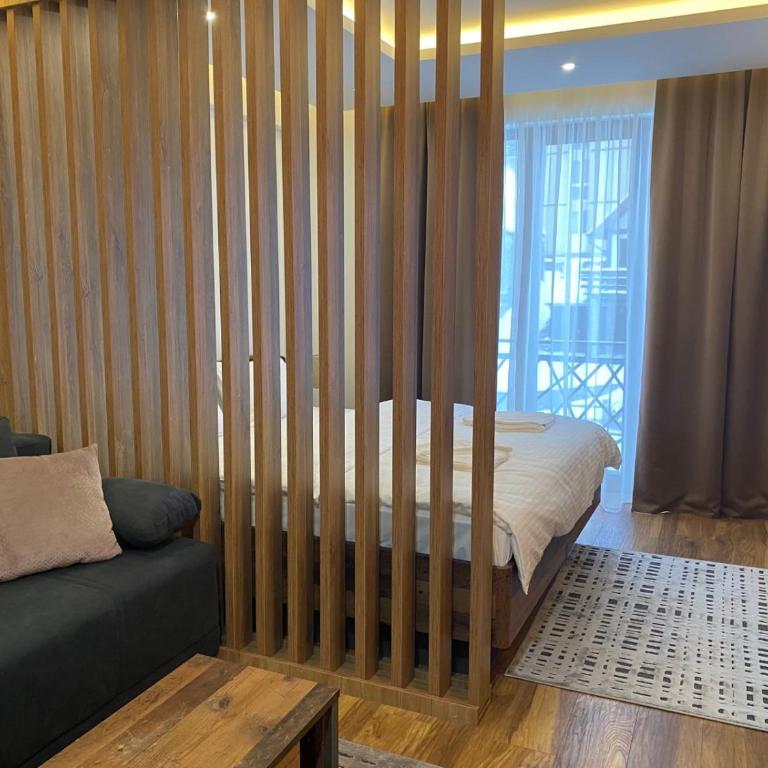 VortexLux - Apartment with Balcony - 24