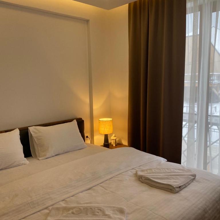 VortexLux - Apartment with Balcony - 36