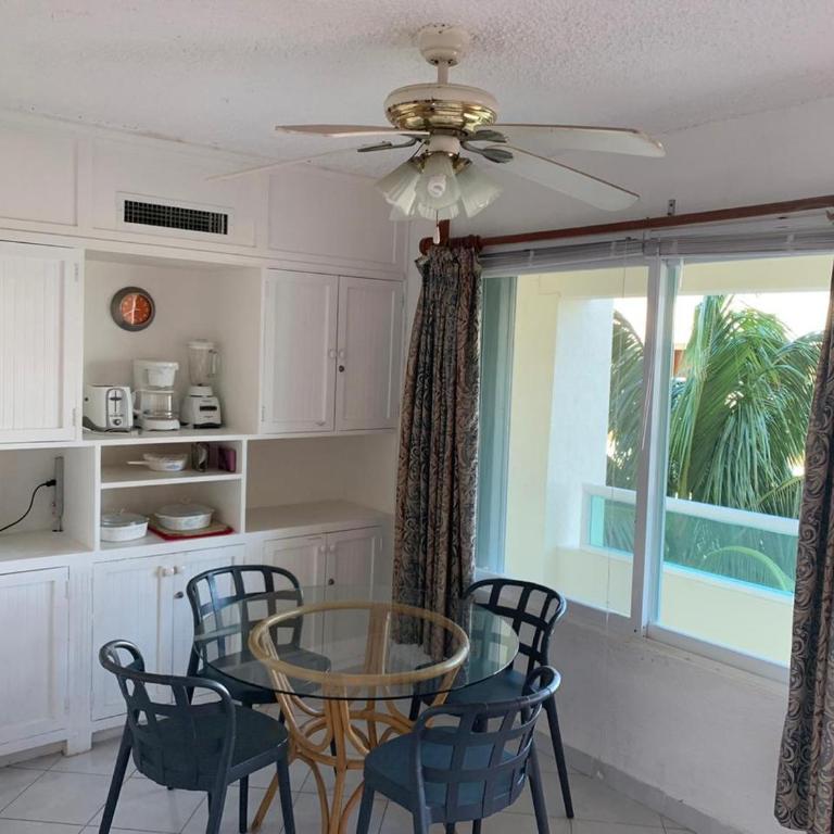 Suites Brisas Cancun - Apartamento con vistas al lago - 4