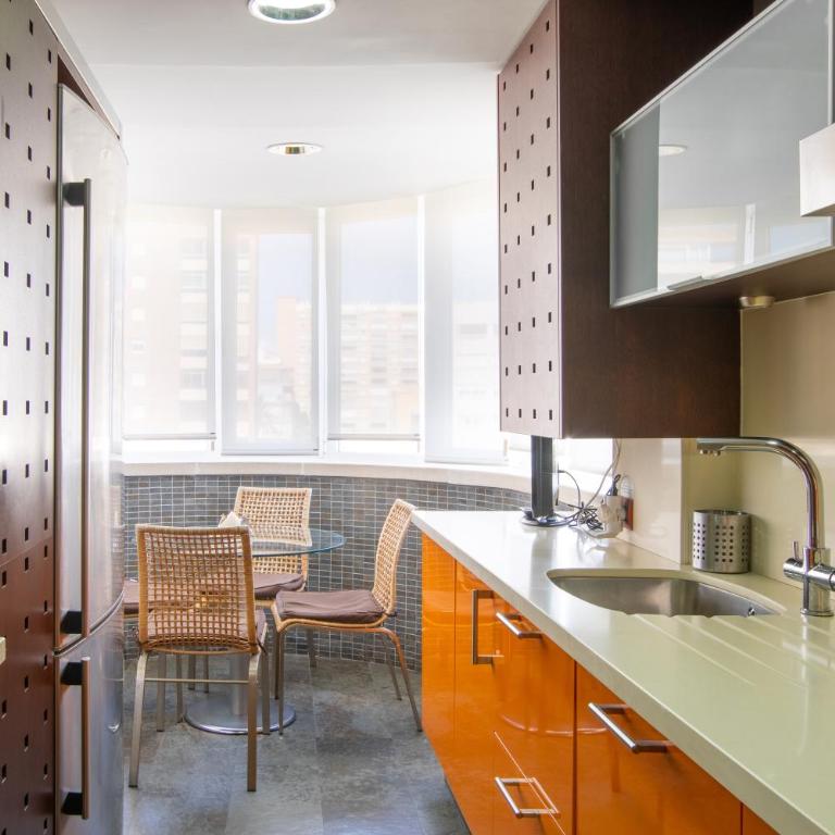 Vivienda de Lujo junto al Mar - Three-Bedroom Apartment - 29