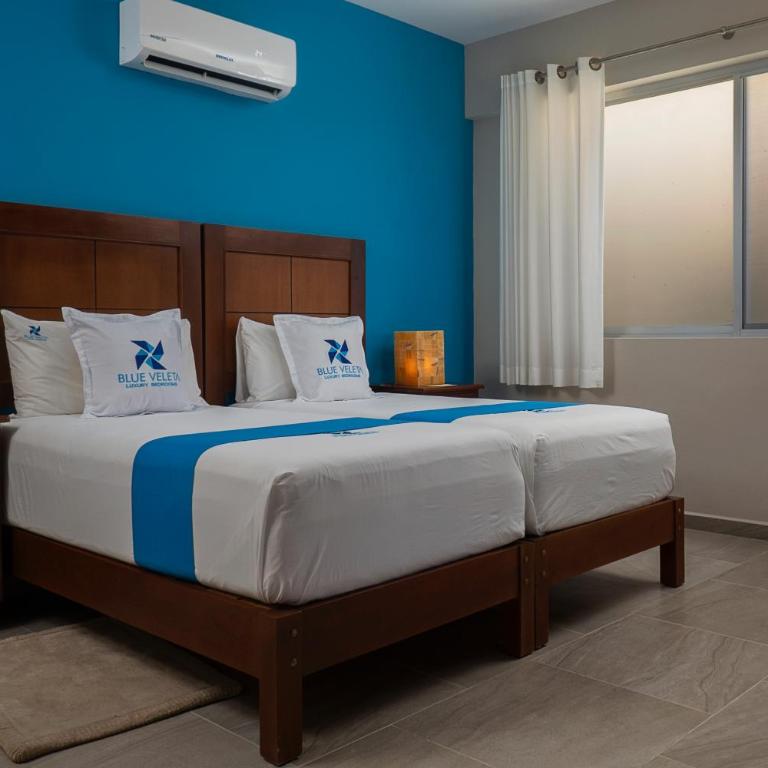 Blue Veleta - Suite Familiar con balcón - 7